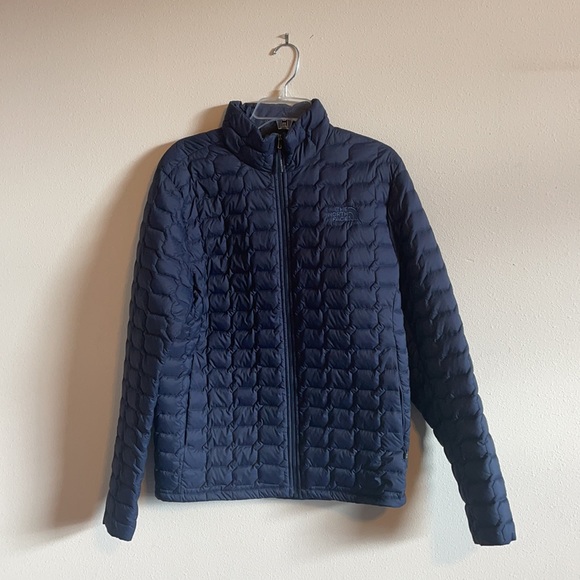 Men’s M NorthFace Jacket - Picture 2 of 2